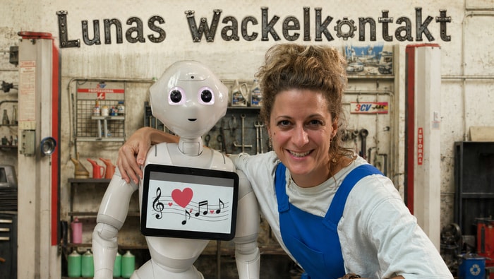 Luna und ihr Roboter
