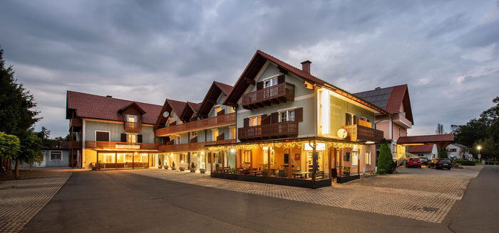 Außenansicht Hotel Altneudörflerhof